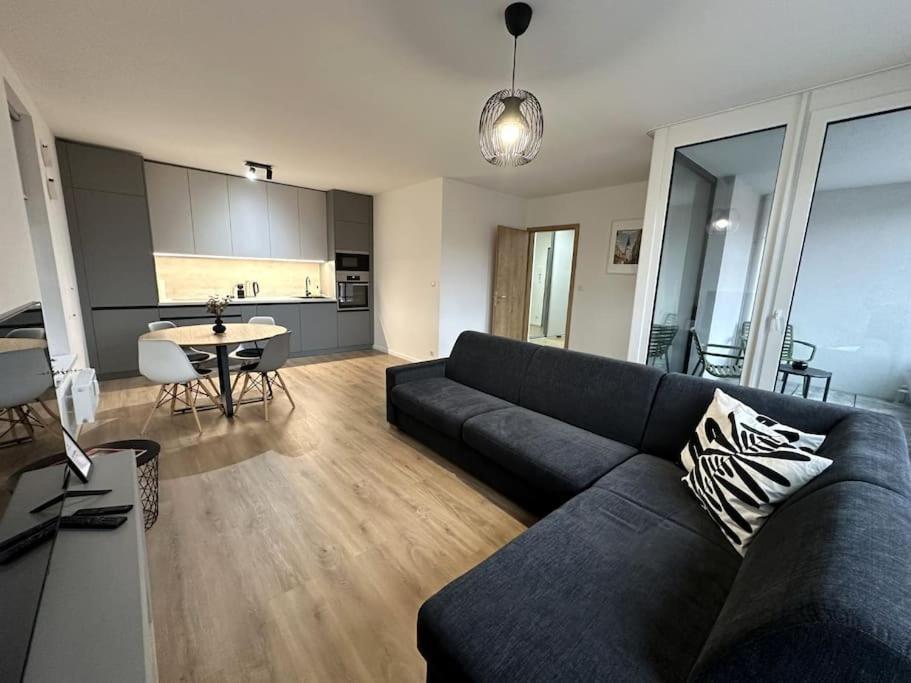 New Near Tipos Arena, Free Parking, Danubius One Building * 布拉迪斯拉发
