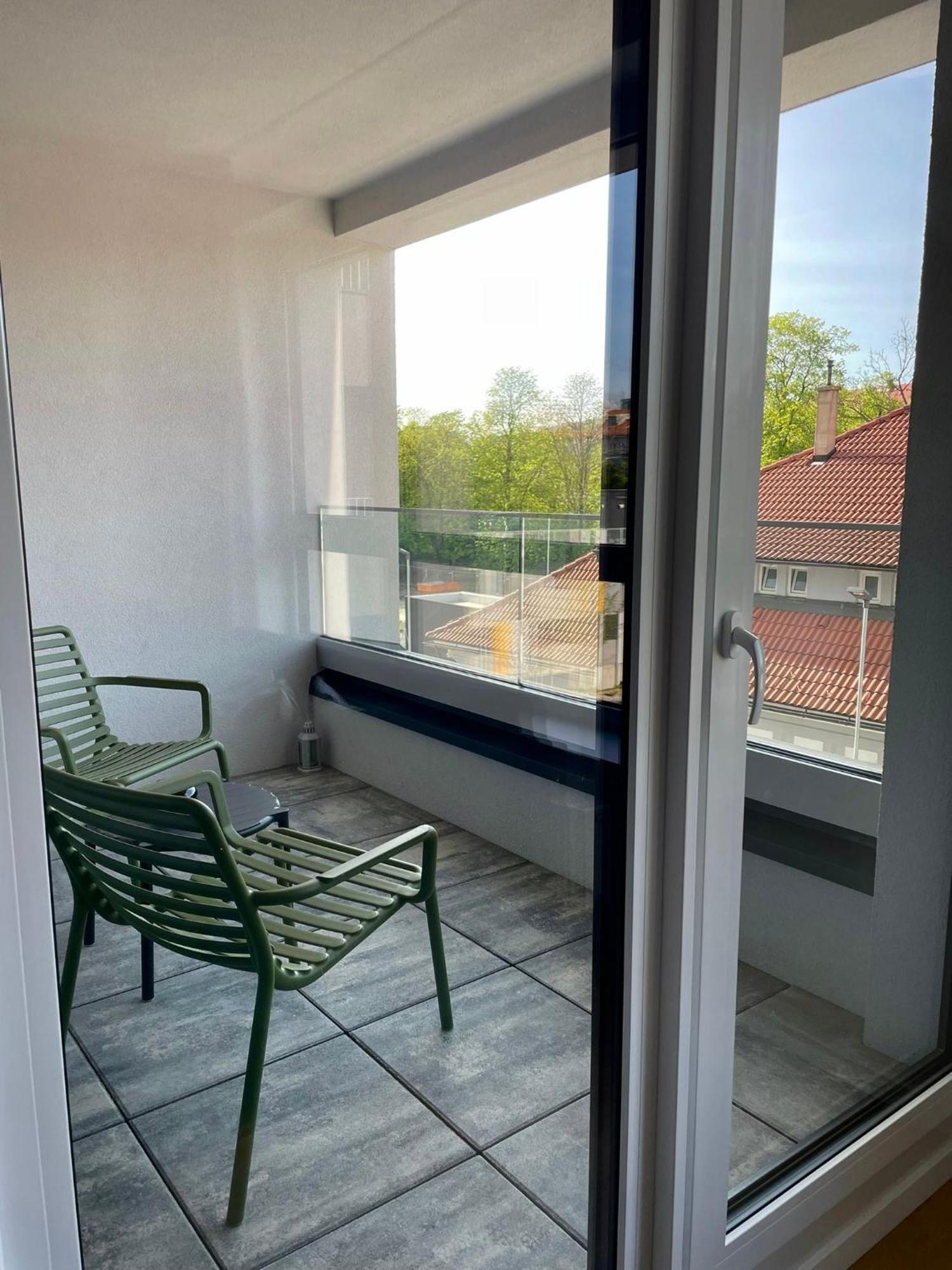 公寓 New Near Tipos Arena, Free Parking, Danubius One Building *